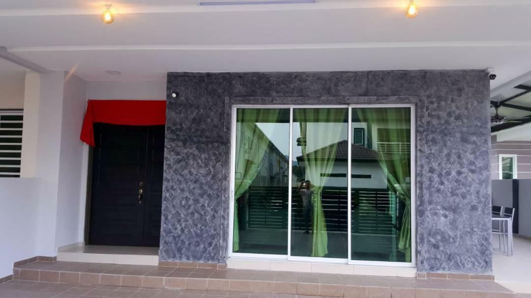 Ipoh Easteden Homestay المظهر الخارجي الصورة