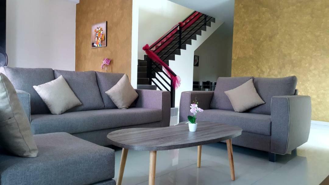 Ipoh Easteden Homestay المظهر الخارجي الصورة